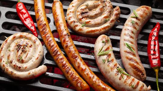 GRILL-DONNERSTAG – ALLES WURST?